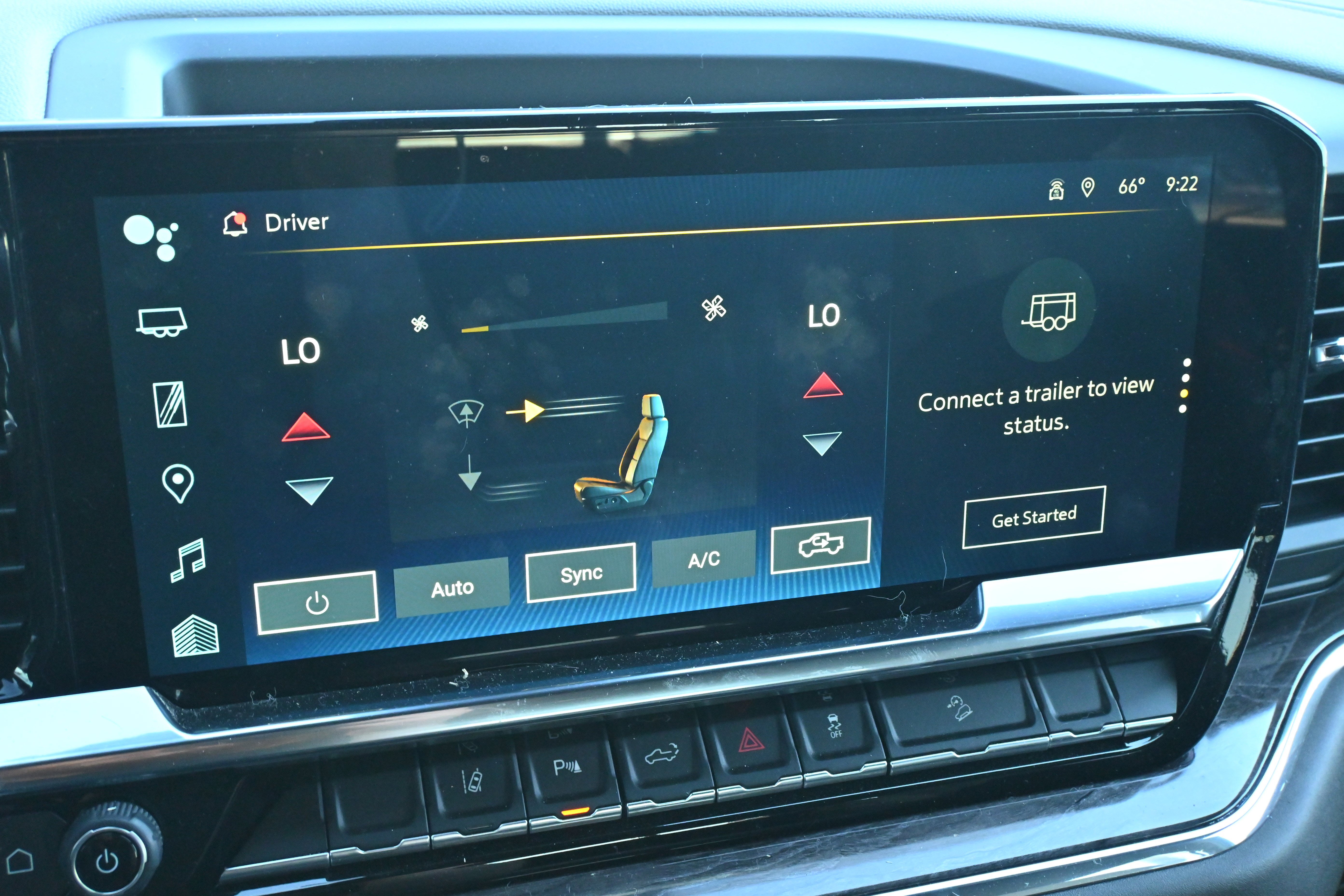 Used 2024 Chevrolet Silverado 2500 LTZ w/ LTZ Convenience Package image 22