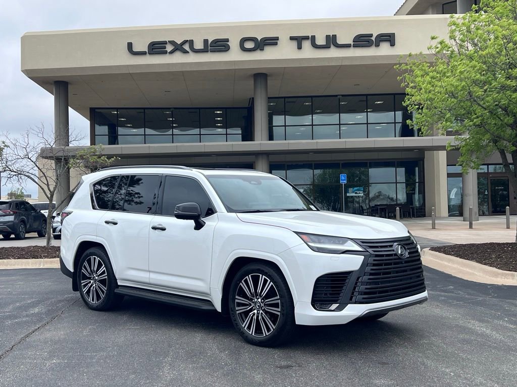 New 2026 Lexus LX 600 4WD w/ Luxury Package