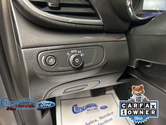 Used 2020 Buick Encore Preferred image 13