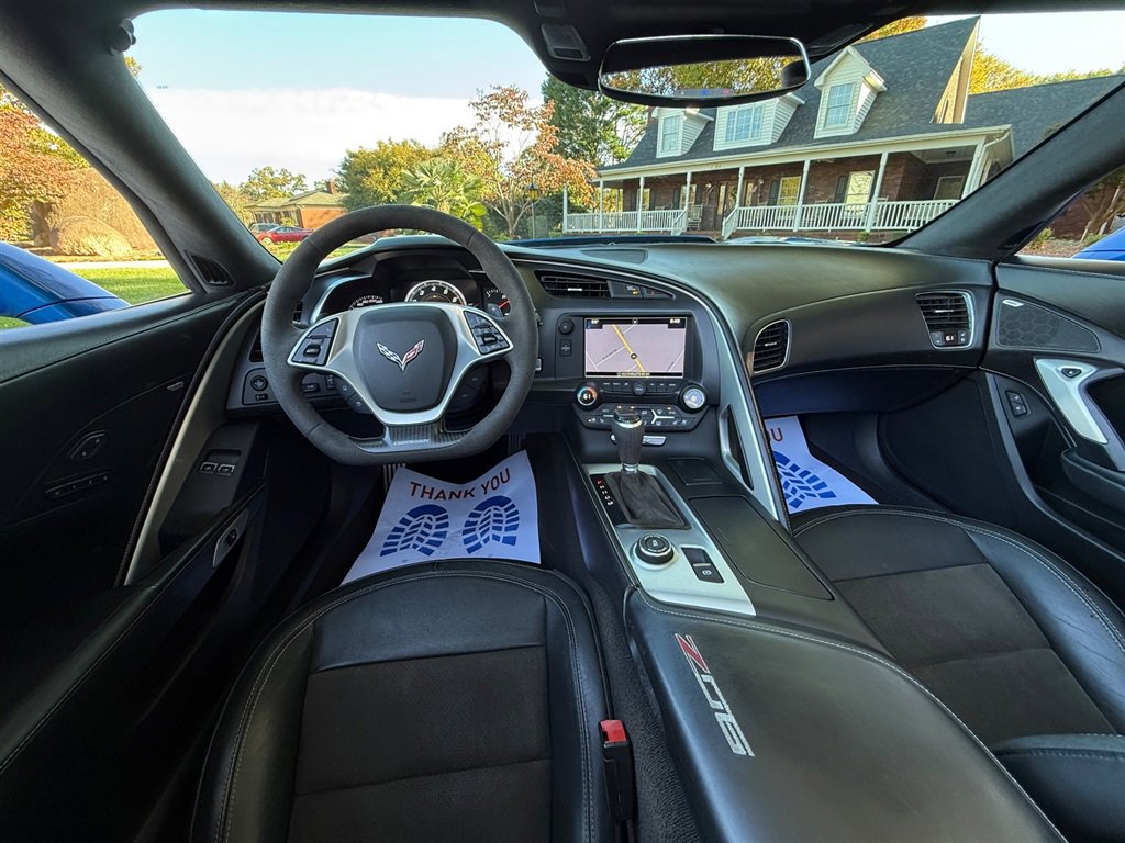 Used 2016 Chevrolet Corvette Z06 w/ 3LZ Preferred Equipment Group image 61