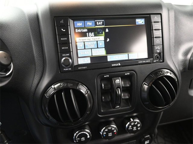 Used 2017 Jeep Wrangler Unlimited Rubicon image 34