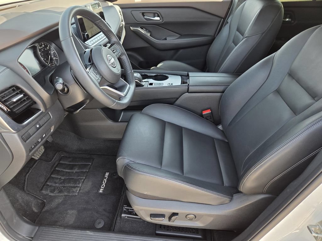 Used 2023 Nissan Rogue SL w/ SL Premium Package FWD image 25