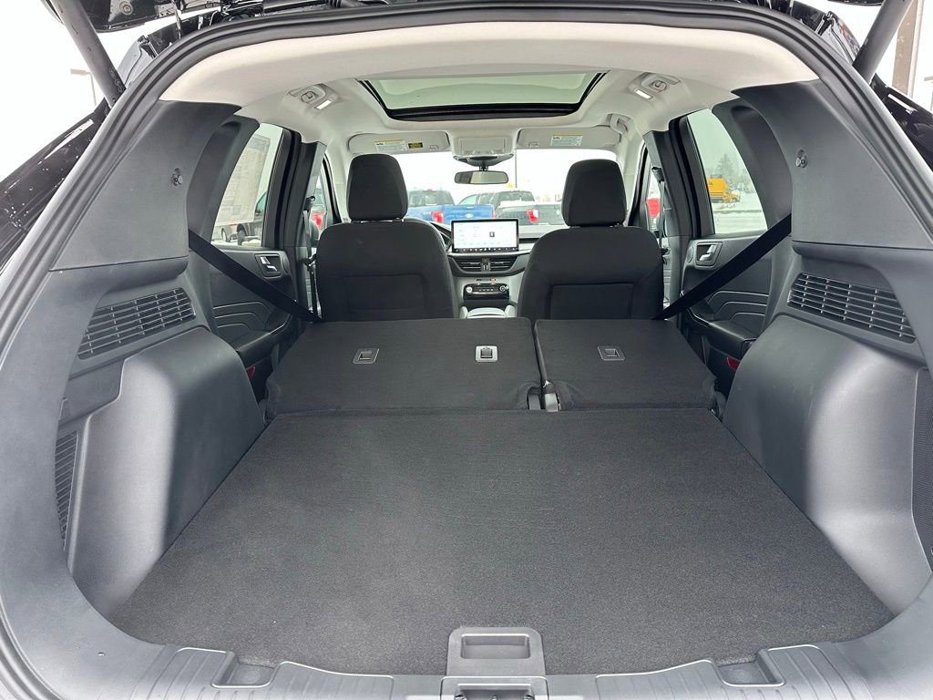 New 2026 Ford Escape Active w/ Active Premium Tech Pack AWD/4WD image 10