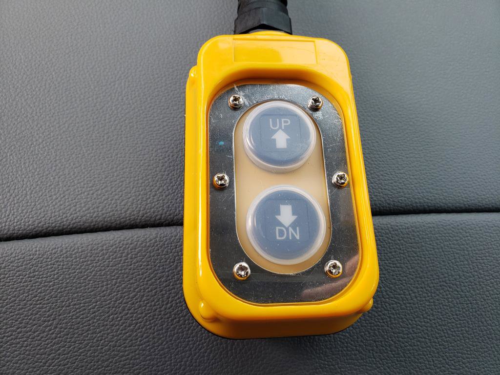 New 2025 Ford F350 XL w/ XL Chrome Package image 9