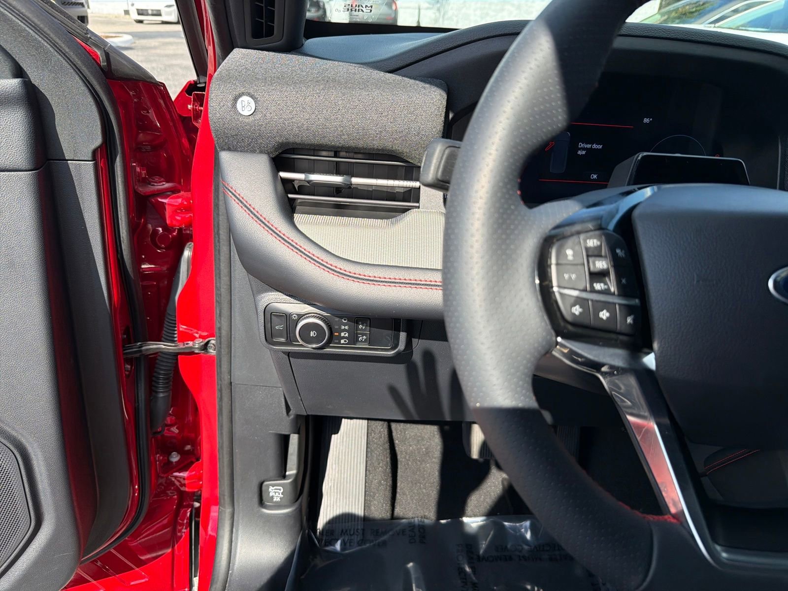 Used 2025 Ford Explorer ST-Line w/ Premium Package image 15