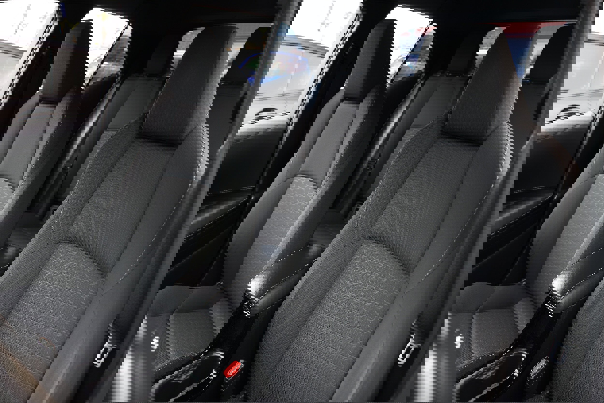 Used 2021 Toyota Corolla SE image 9