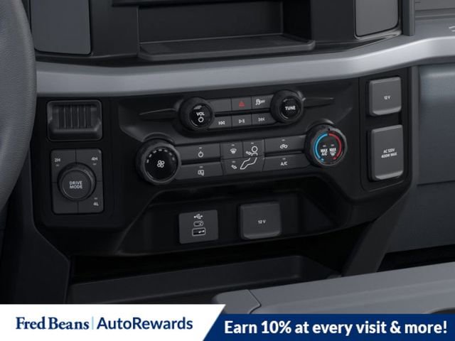 New 2025 Ford F550 4x4 Regular Cab Super Duty w/ XL Chrome Package image 16