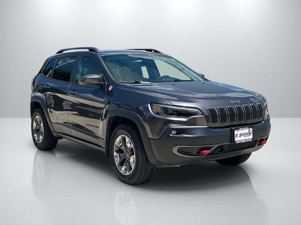 Used 2019 Jeep Cherokee Trailhawk AWD/4WD image 3