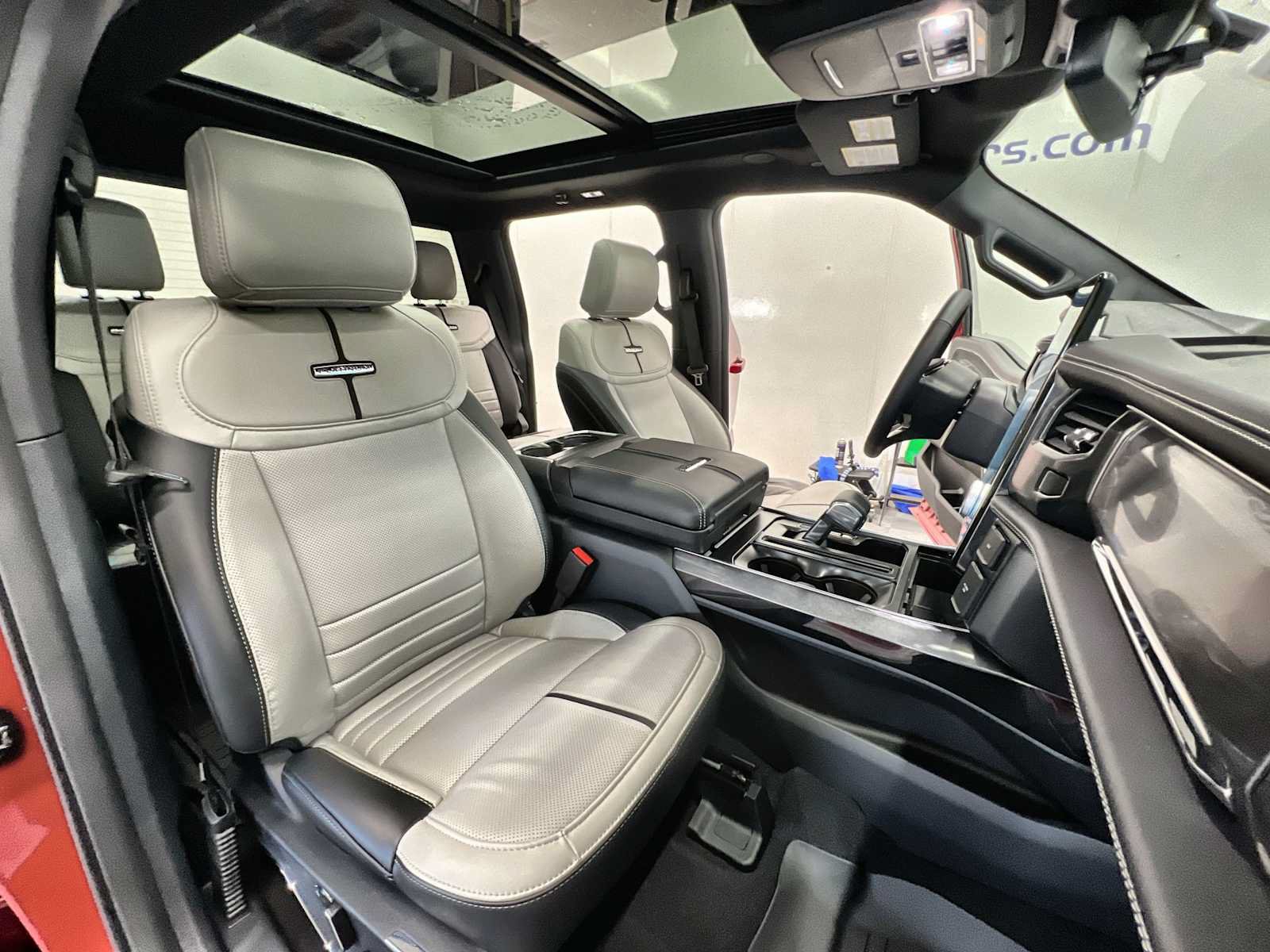 New 2025 Ford F150 Lightning Platinum AWD/4WD image 26