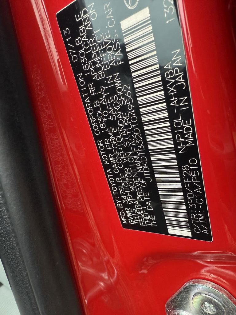 Used 2013 Toyota Prius C Two image 4