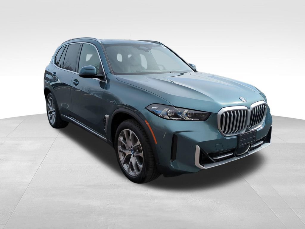 Used 2025 BMW X5 xDrive50e w/ Premium Package image 1