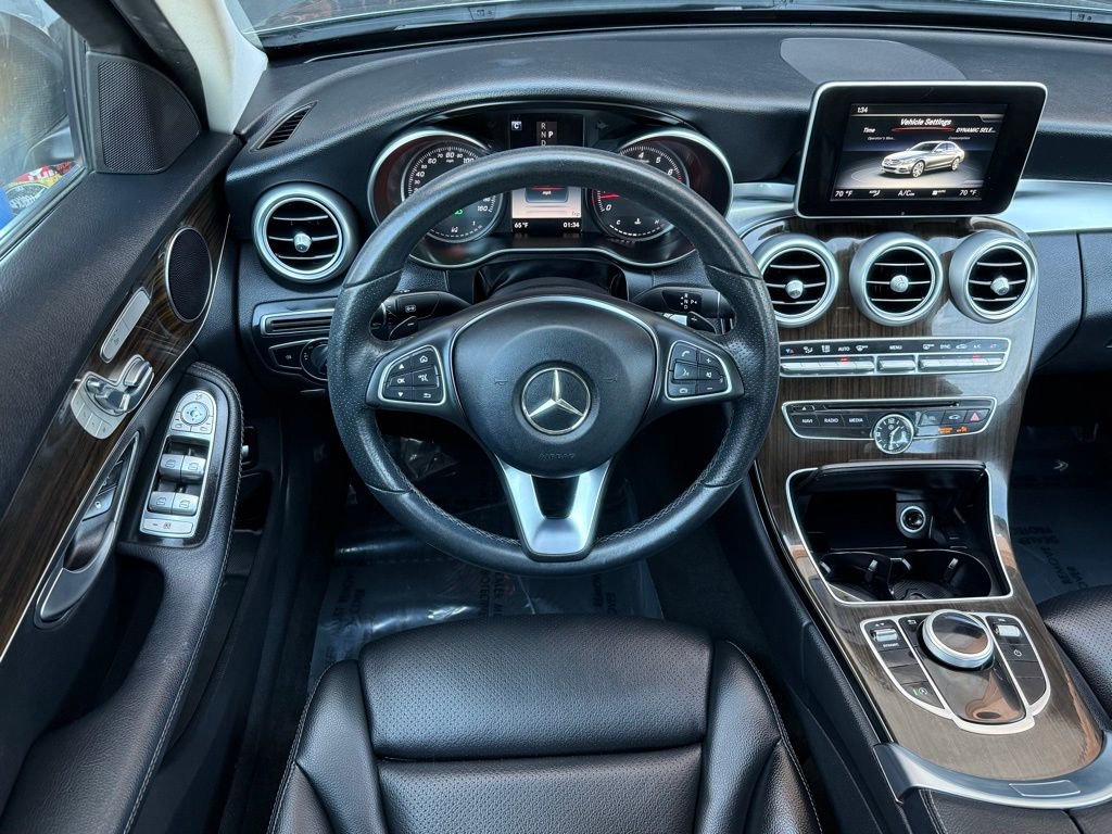 Used 2018 Mercedes-Benz C 300 4MATIC Sedan image 19