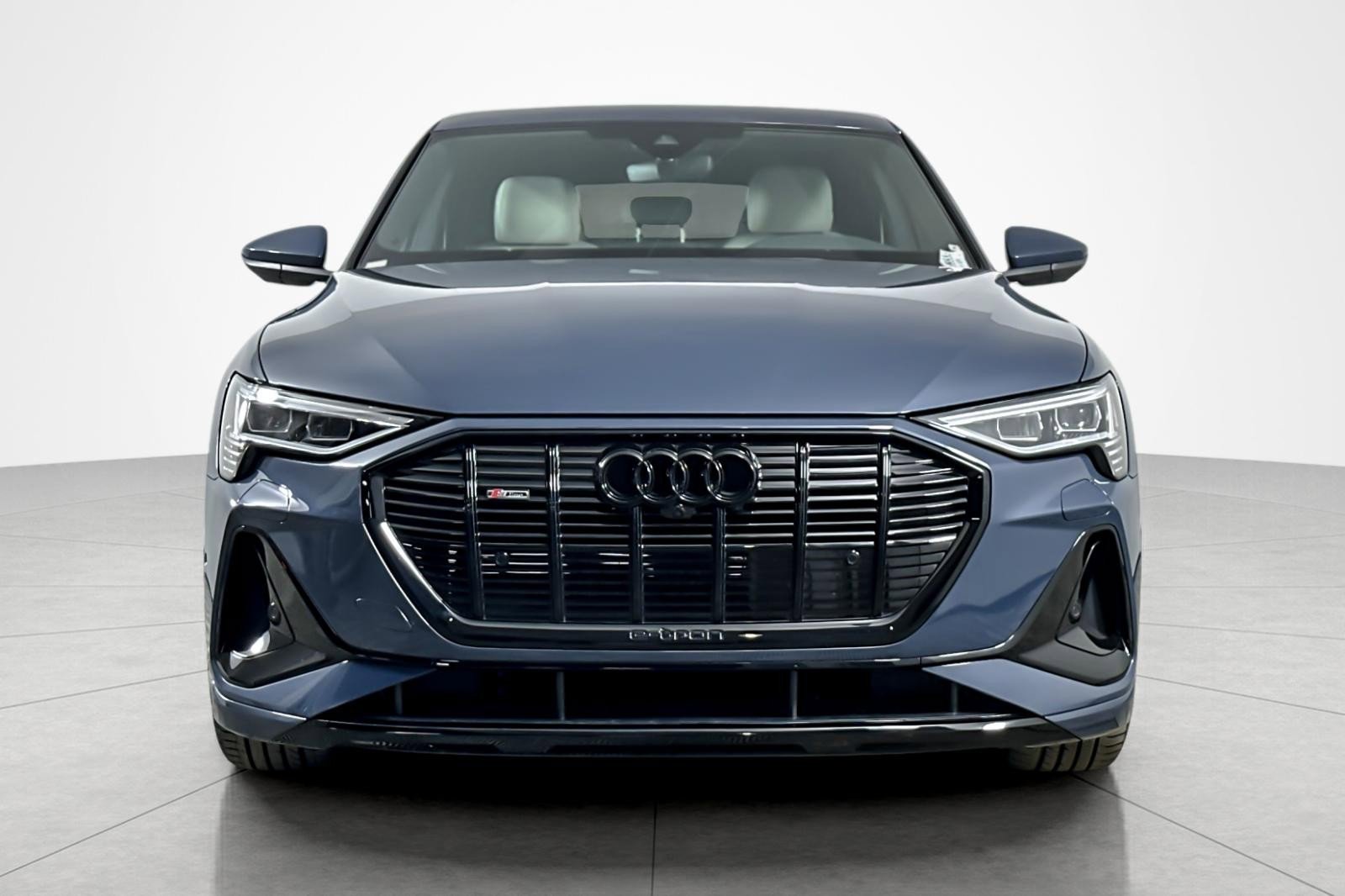 Certified 2023 Audi e-tron Premium w/ Convenience Plus Package AWD/4WD image 8