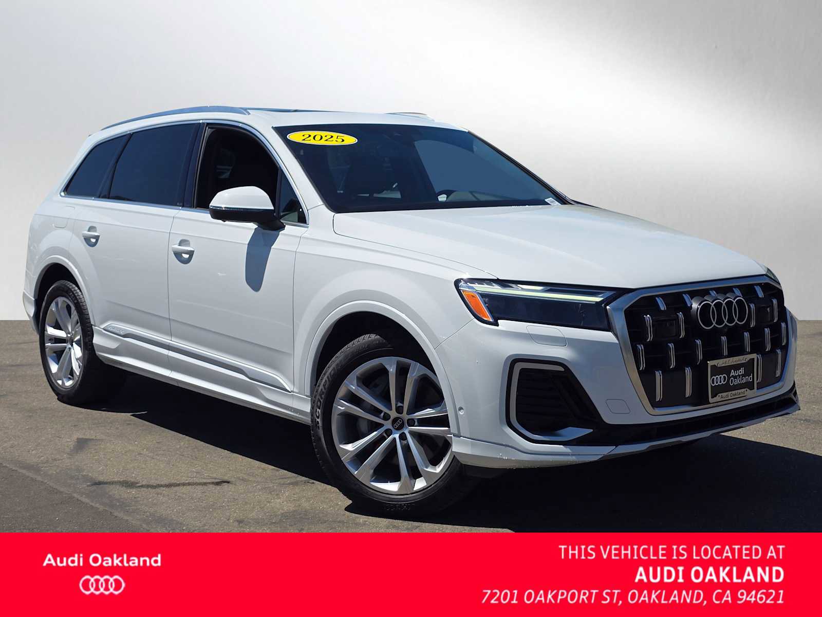 Used 2025 Audi Q7 2.0T Premium w/ Convenience Package