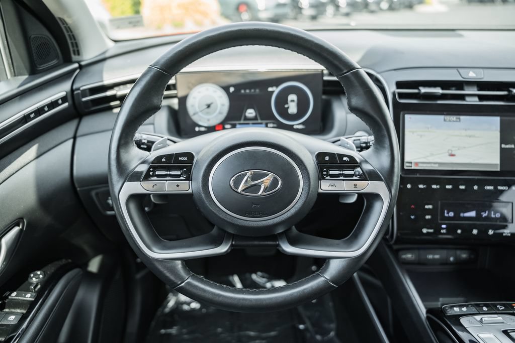Used 2022 Hyundai Tucson Limited AWD/4WD image 30