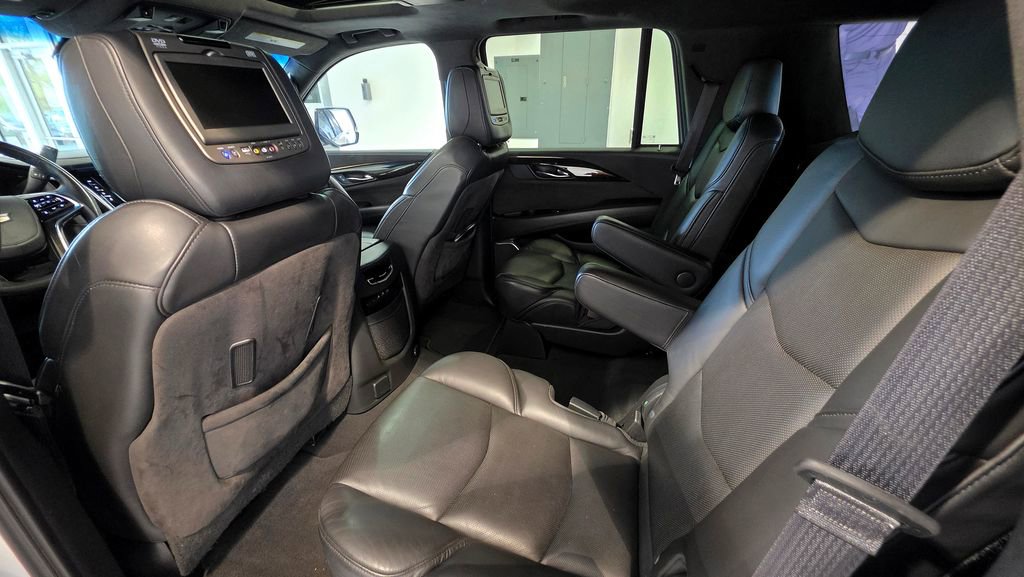 Used 2019 Cadillac Escalade Platinum AWD/4WD image 67