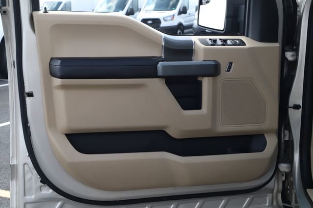 Used 2018 Ford F150 XLT w/ Equipment Group 302A Luxury image 14