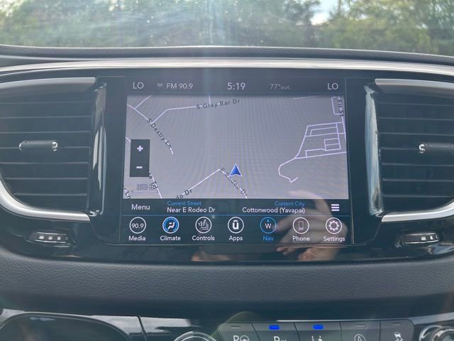 Used 2020 Chrysler Pacifica Touring-L Plus FWD image 42