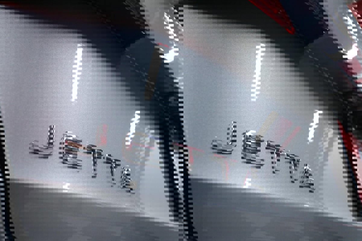 Used 2024 Volkswagen Jetta S image 27