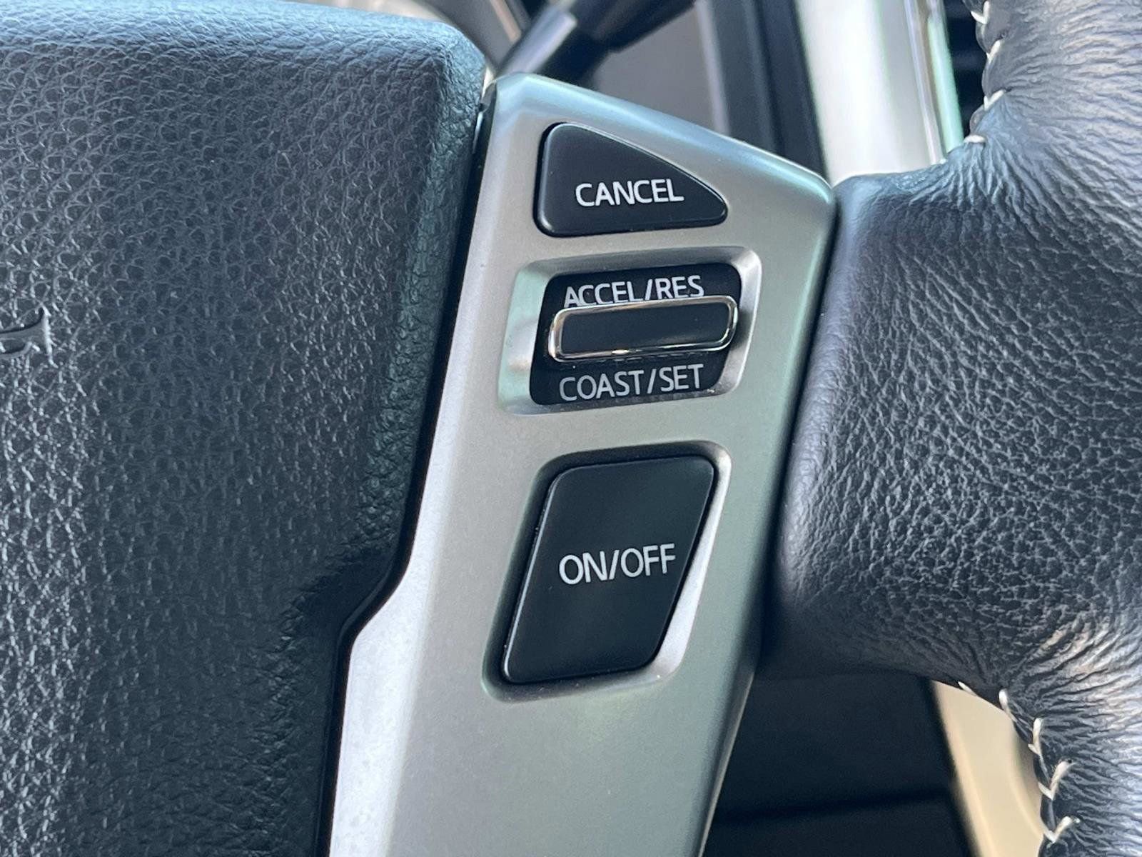 Used 2019 Nissan Titan PRO-4X image 25