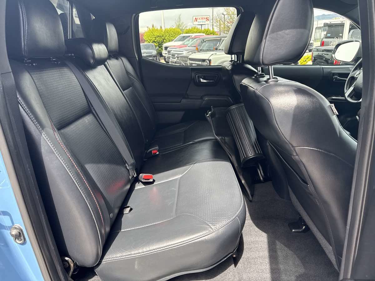 Used 2018 Toyota Tacoma 4x4 Double Cab image 23