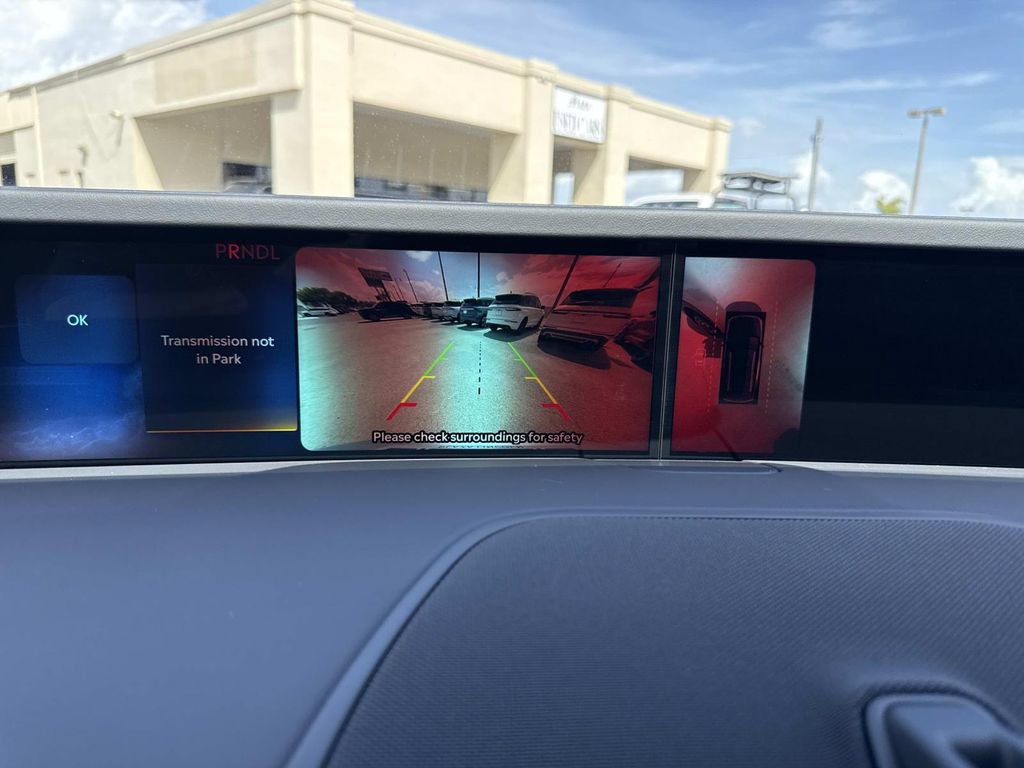 New 2026 Lincoln Nautilus Premier w/ Equipment Group 102A AWD/4WD image 24