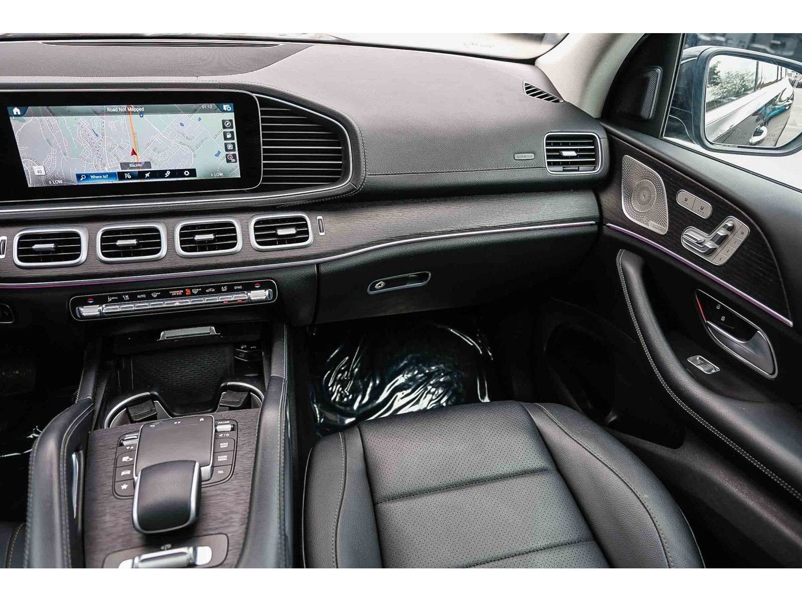 Used 2023 Mercedes-Benz GLS 450 4MATIC image 16