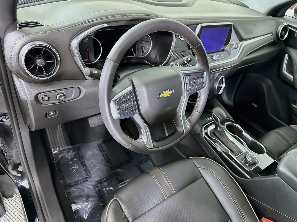 Used 2019 Chevrolet Blazer Premier w/ Driver Confidence II Package AWD/4WD image 19