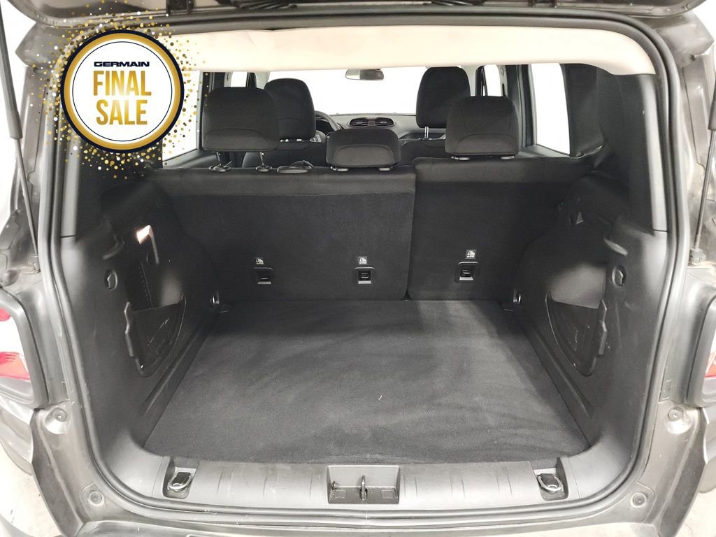 Used 2021 Jeep Renegade Sport image 19