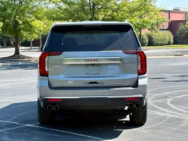 Used 2023 GMC Yukon XL Denali AWD/4WD image 6