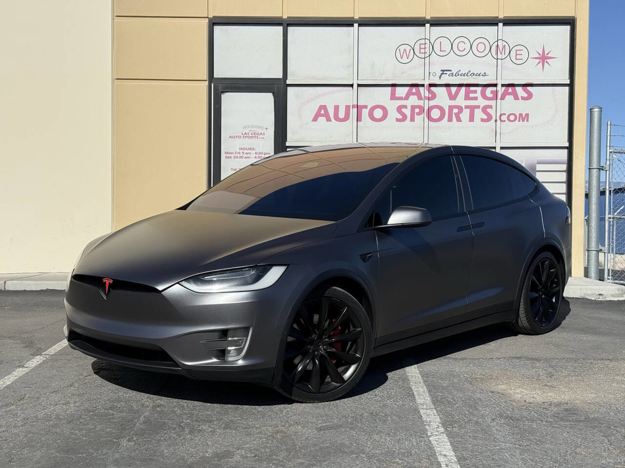 Used 2018 Tesla Model X P100D image 5