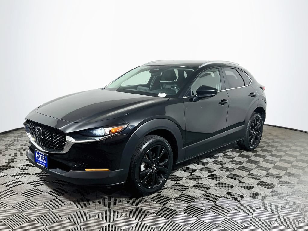 Used 2025 MAZDA CX-30 AWD 2.5 S w/ Select Sport Pkg image 3
