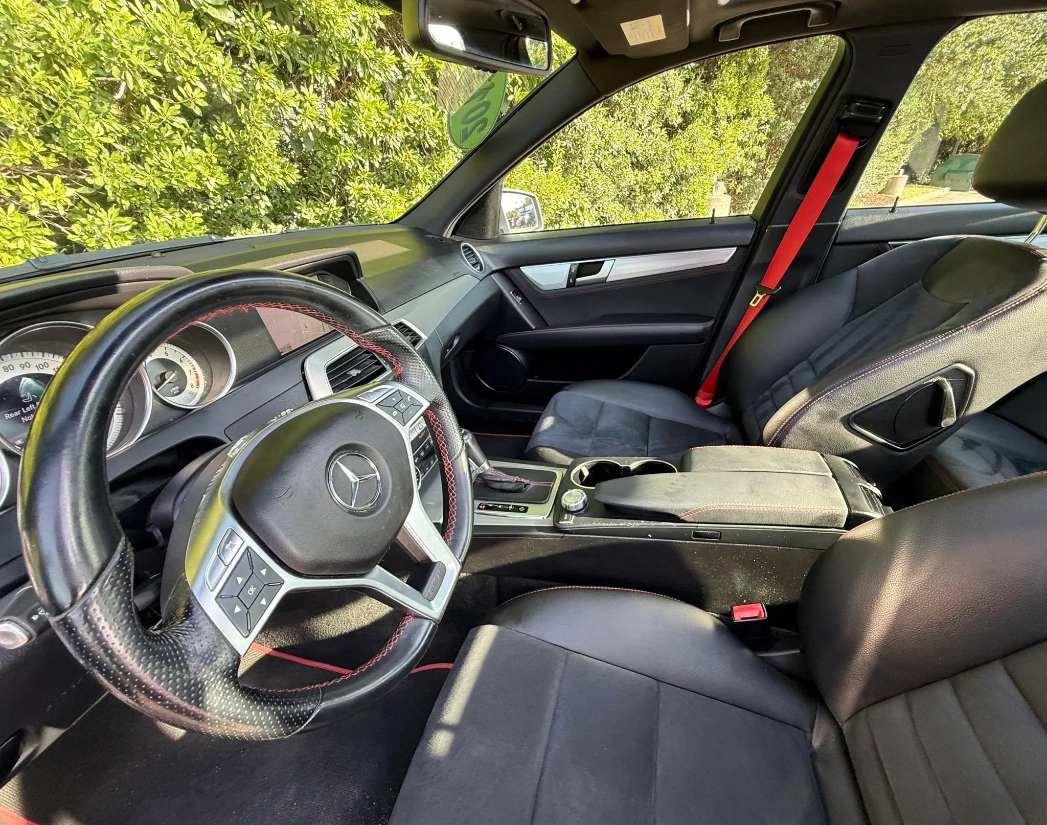 Used 2013 Mercedes-Benz C 300 4MATIC Sedan w/ Multimedia Pkg image 36