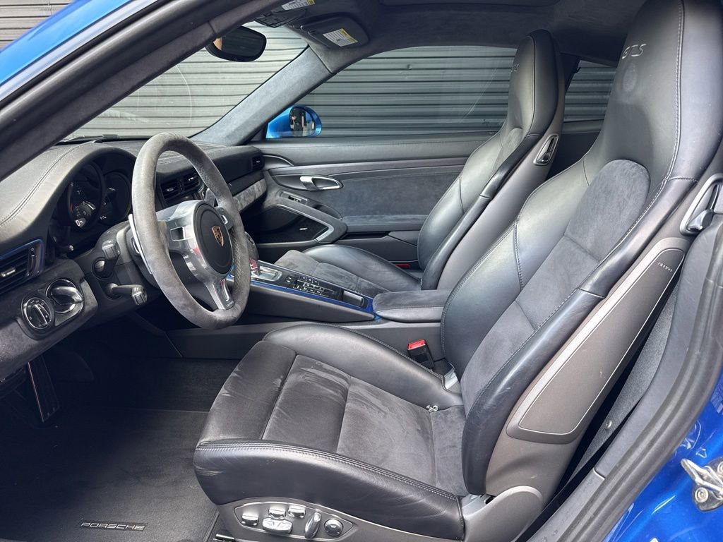 Certified 2016 Porsche 911 Carrera GTS RWD image 5