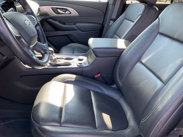 Used 2023 Chevrolet Traverse LT FWD image 5