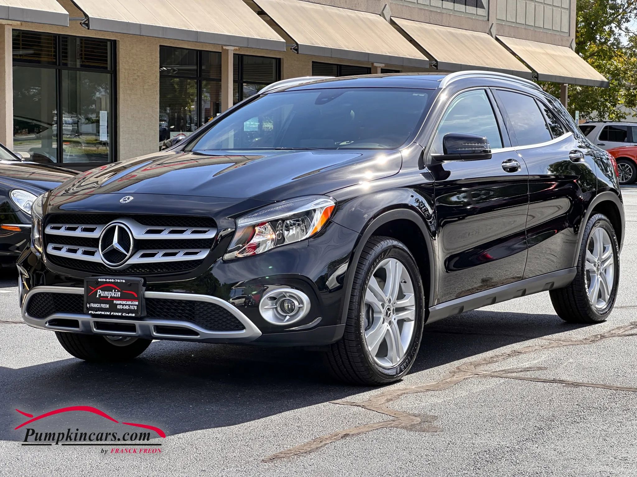 Used 2019 Mercedes-Benz GLA 250 4MATIC image 2