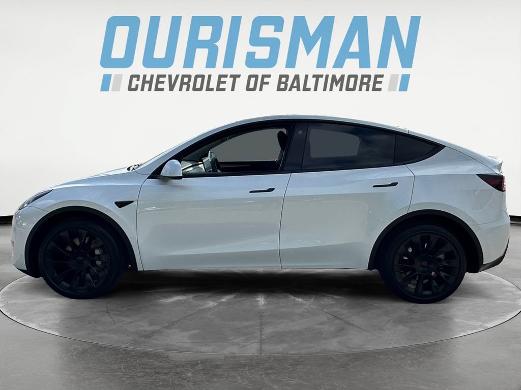 Used 2023 Tesla Model Y Long Range AWD/4WD image 3