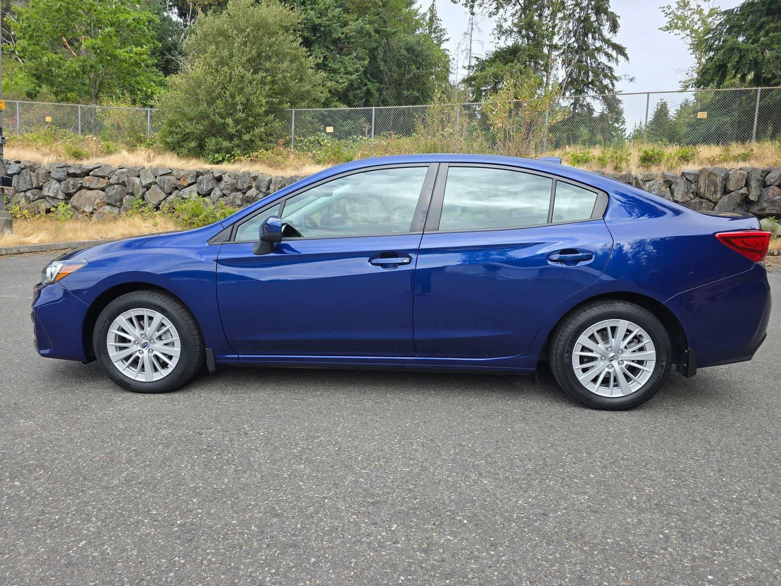 Used 2017 Subaru Impreza 2.0i Premium AWD/4WD image 3