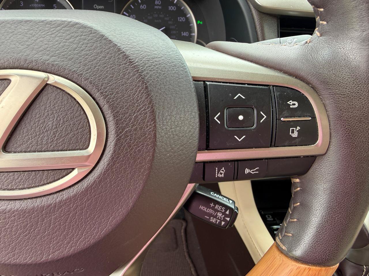 Used 2019 Lexus RX 350 FWD w/ Navigation Package image 26