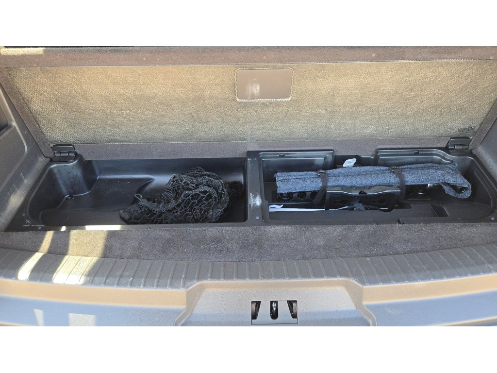 Used 2018 Ford Expedition Limited RWD image 17
