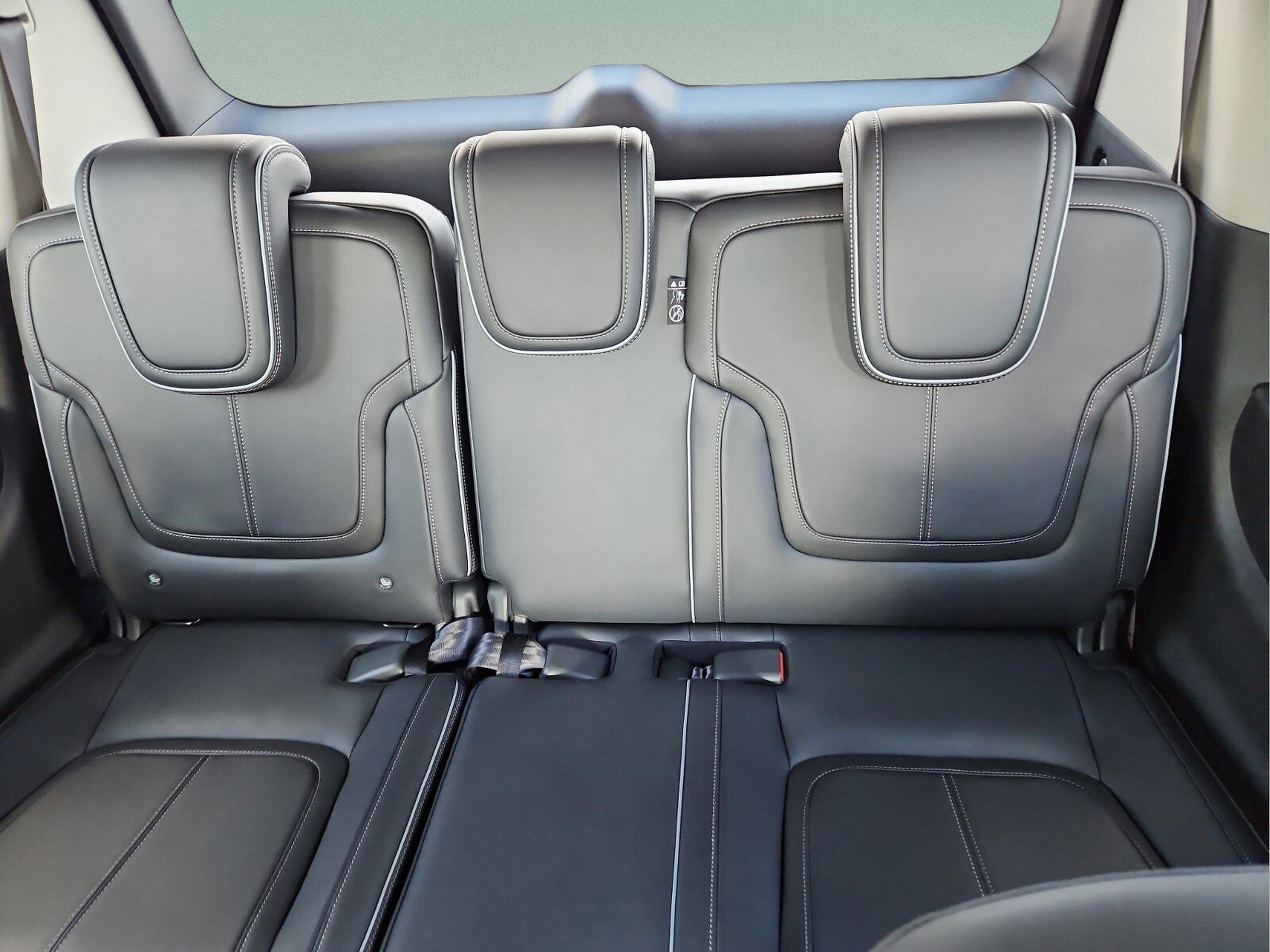New 2025 INFINITI QX80 Sensory w/ Exterior Package image 12