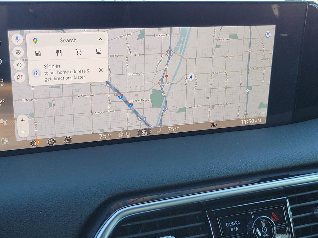 New 2026 Nissan Armada SL w/ Captain's Chari Seat Package image 9