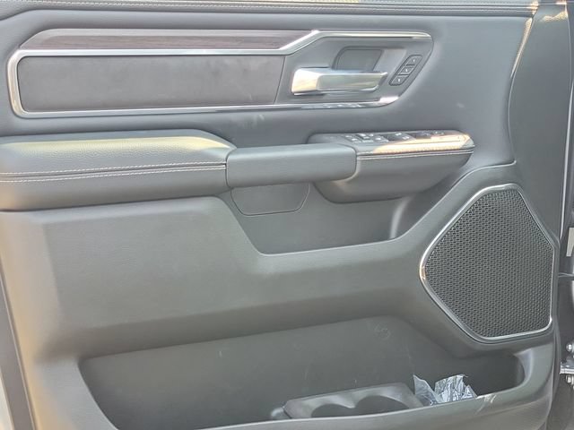 New 2026 RAM 1500 Laramie w/ Sport Appearance Package AWD/4WD image 13
