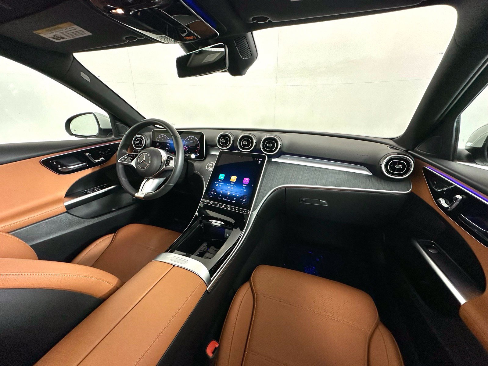 Used 2025 Mercedes-Benz C 300 Sedan image 2
