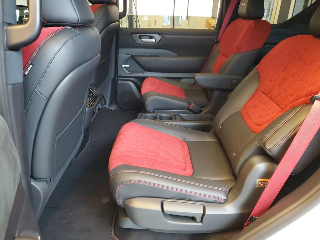 New 2026 Nissan Armada NISMO AWD/4WD image 9
