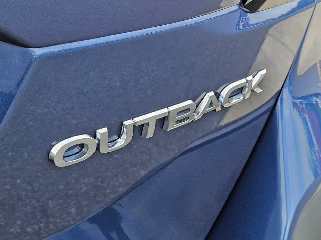Used 2022 Subaru Outback Limited AWD/4WD image 11