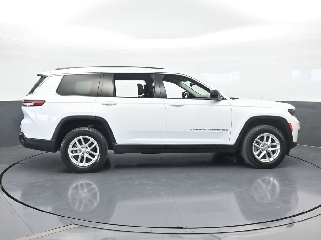 Used 2023 Jeep Grand Cherokee L Laredo w/ Luxury Tech Group I image 7