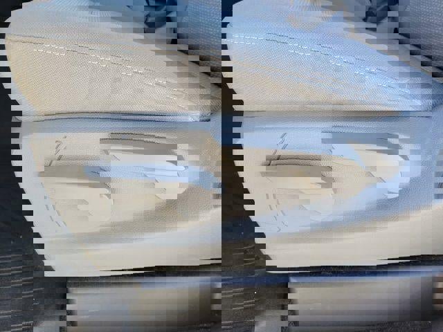 Used 2018 Chevrolet Silverado 1500 Custom w/ Custom Value Package image 12