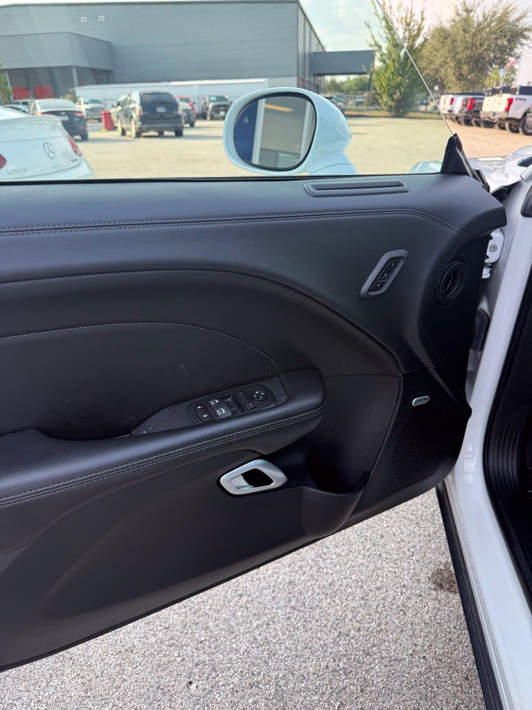 Used 2023 Dodge Challenger SXT w/ Plus Package RWD image 10