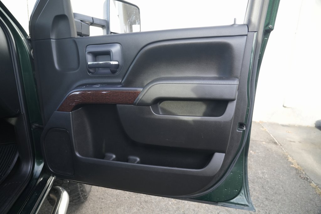 Used 2015 GMC Sierra 2500 SLE w/ SLE Preferred Package image 29